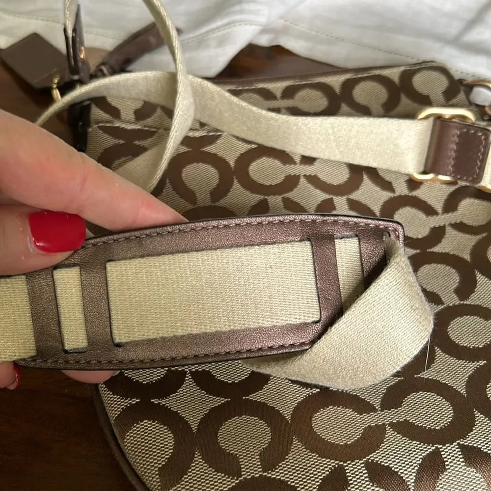 Coach crossbody bag impeccable